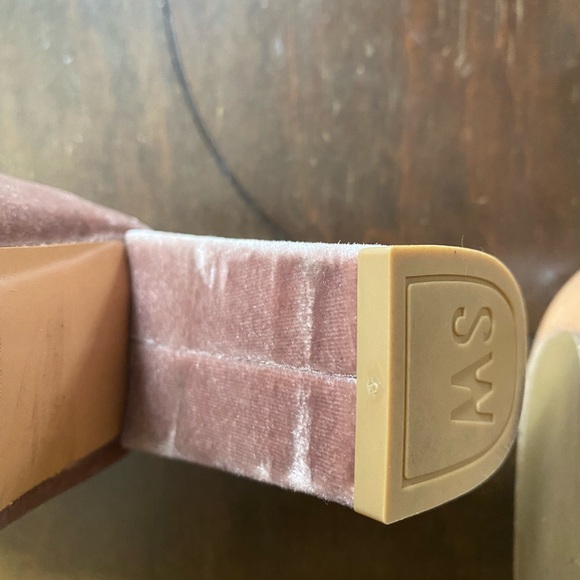 Stuart Weitzman Rose Pink Block Heel - Picture 10 of 11